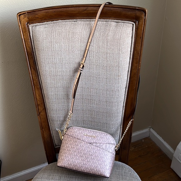 Michael Kors Medium Dome Crossbody Bag Rose Gold - Picture 16 of 16